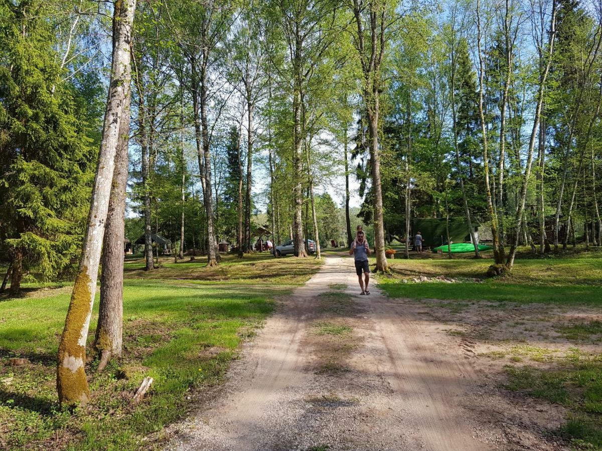Camping Jaunzageri Inciems Exterior foto